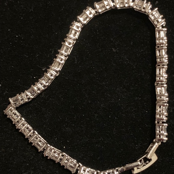 Bracelet - Picture 2 of 5